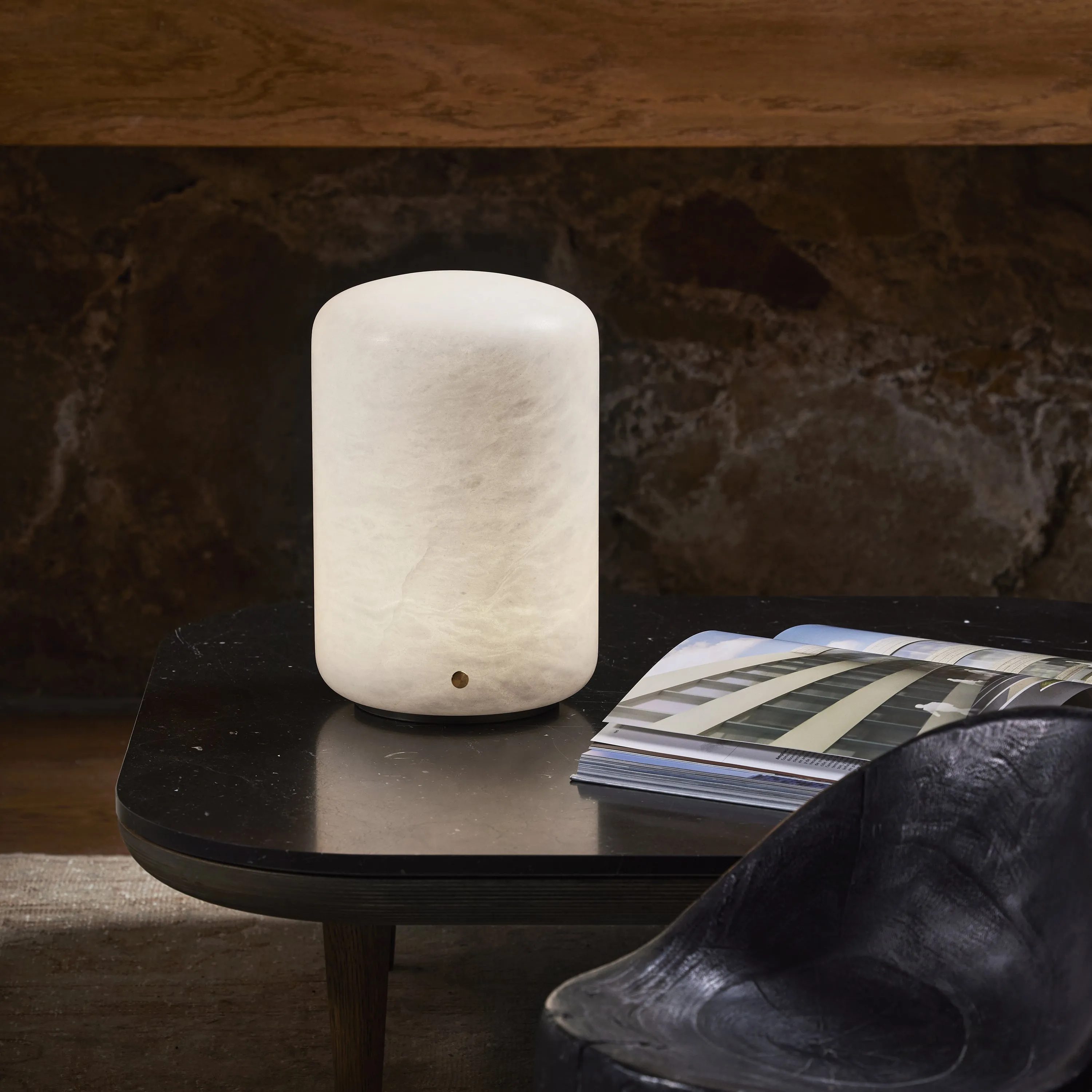 Capsule LED Table Lamp