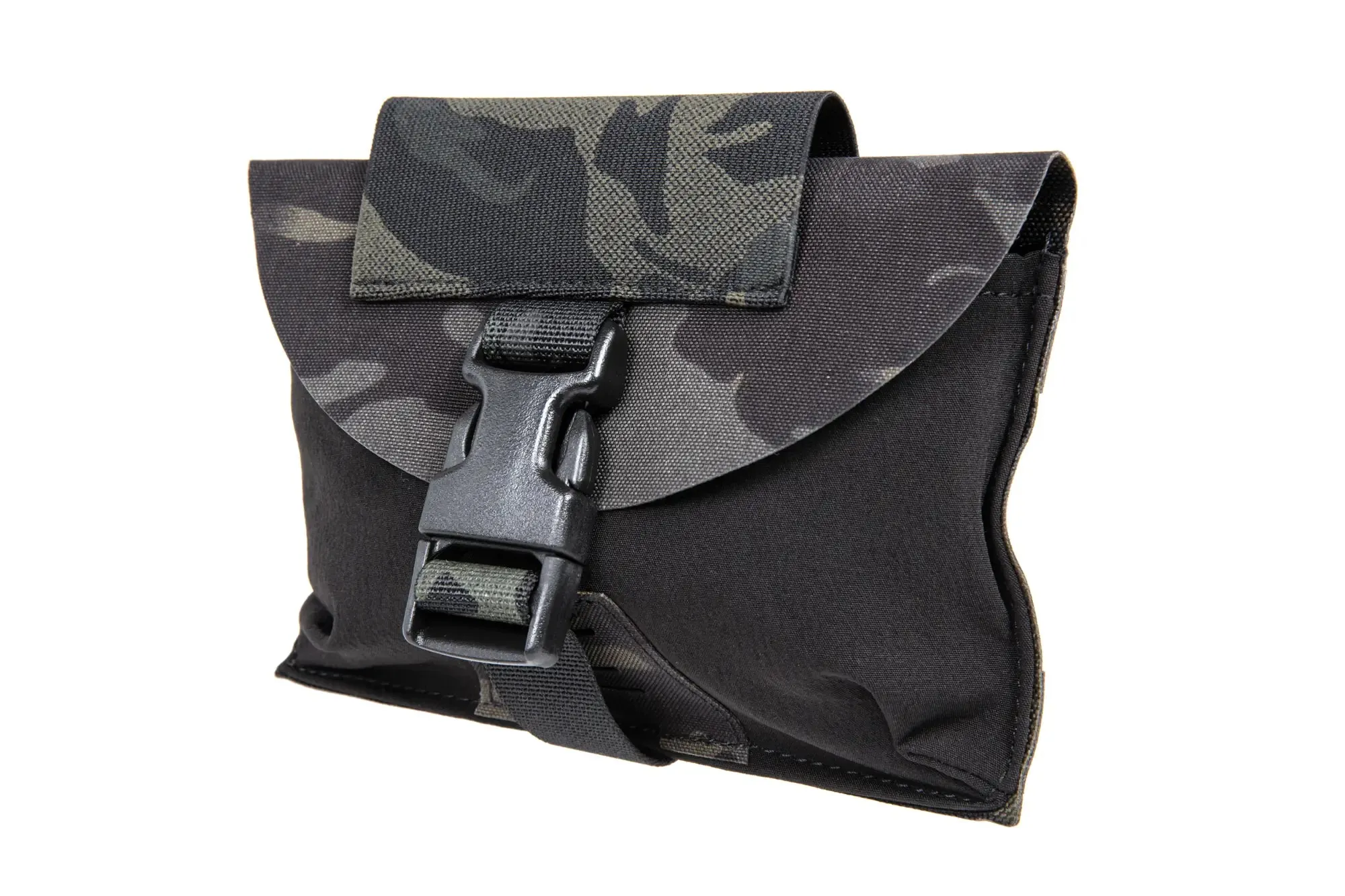 First aid kit with tourniquet sleeve Wosport MultiCam Black