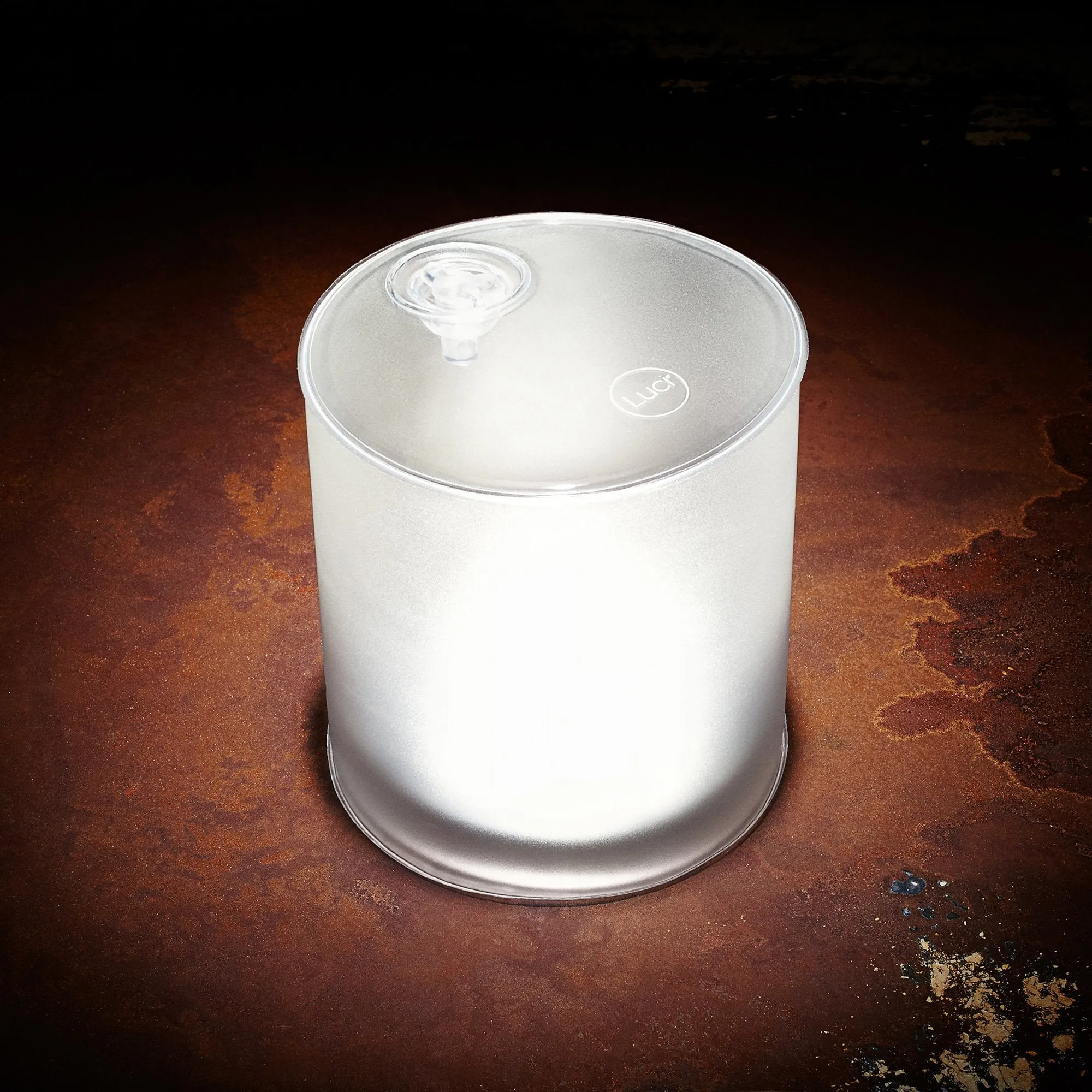 Luci EMRG: Solar Inflatable Lantern