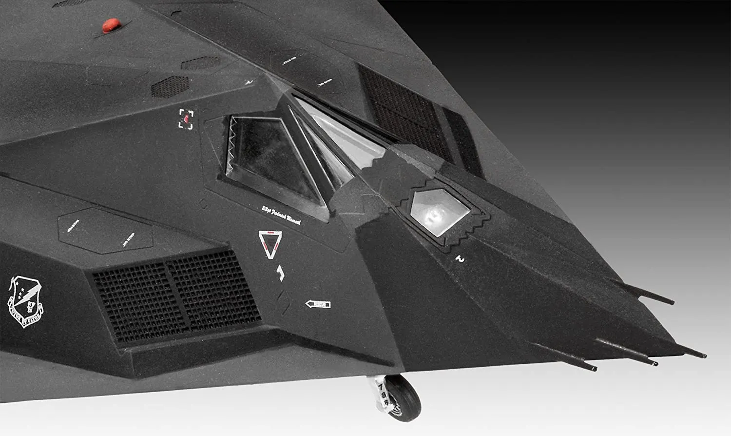 Revell F-117A Nighthawk Stealth Fighter - 1:72 Scale