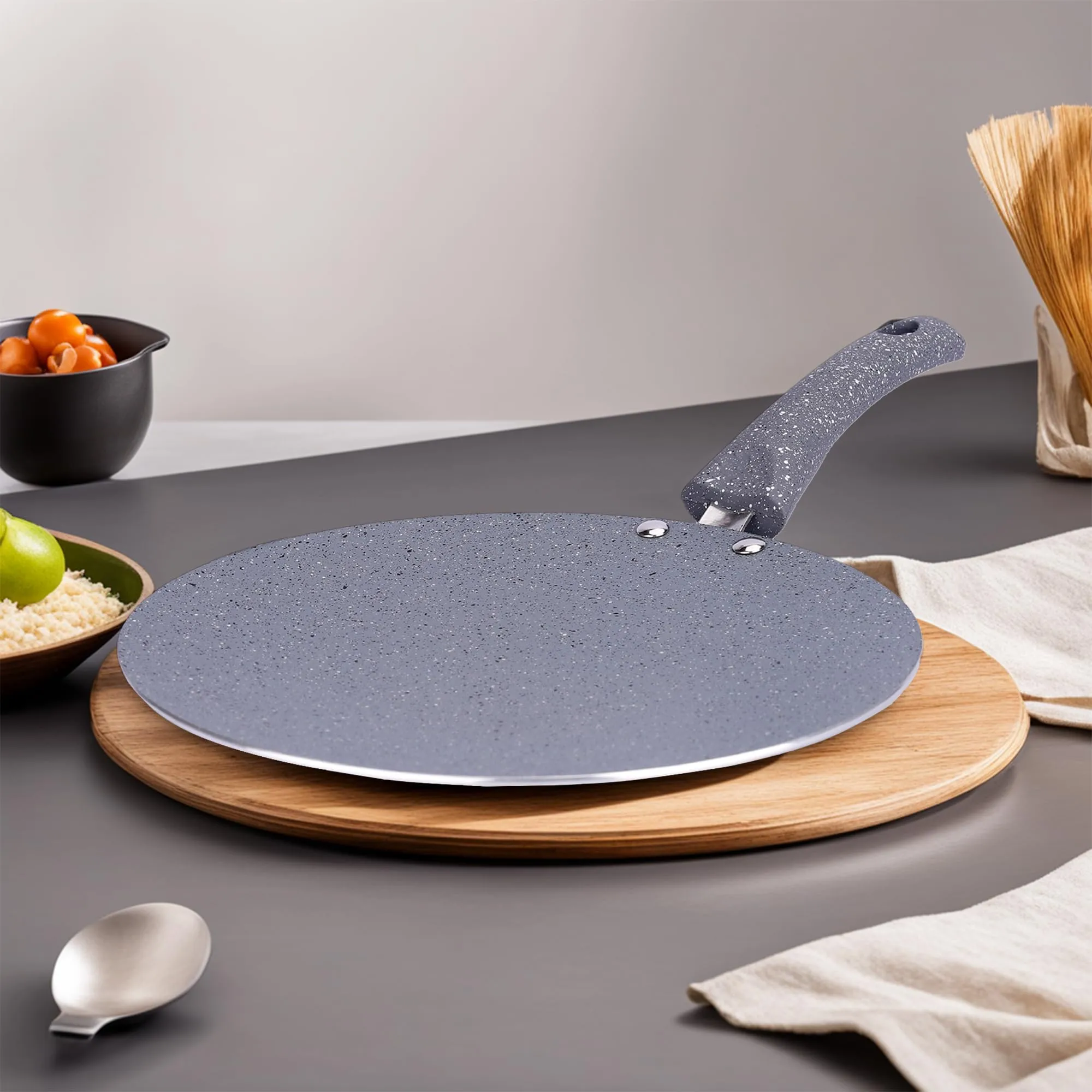 The Better Home Harmony Series Non Stick Roti Tawa with Riveted Handle | 26 cm Diameter | High Grade Aluminium | Scratch Resistant Surface | Roti Nonstick Dosa Tawa Non Stick Pan | Grey